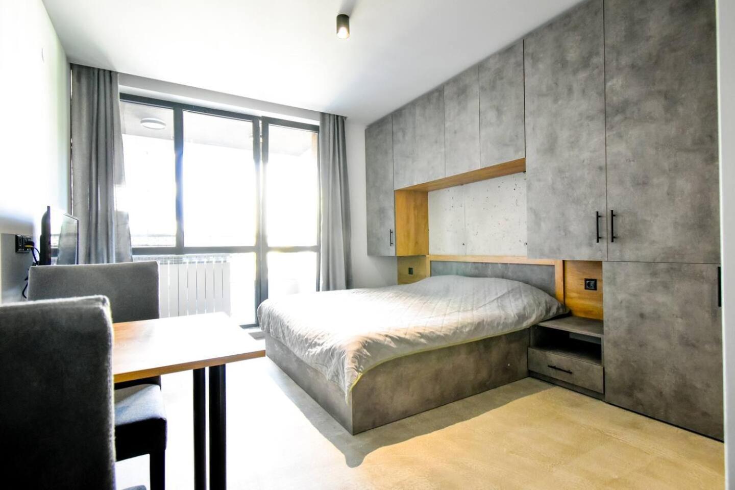 6 Studios 6 Bathrooms 2 Levels Kitchens โซเฟีย ภายนอก รูปภาพ