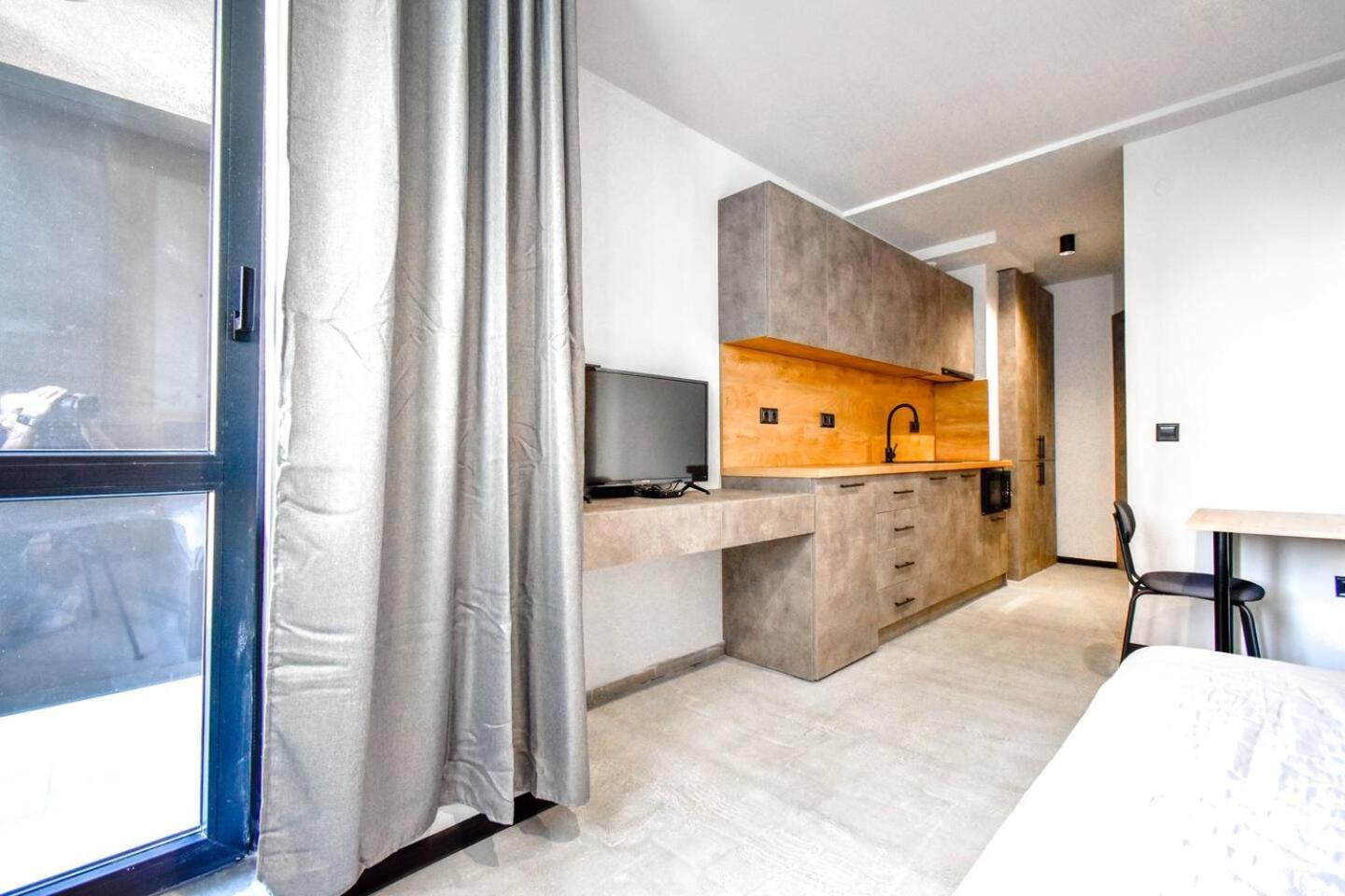6 Studios 6 Bathrooms 2 Levels Kitchens โซเฟีย ภายนอก รูปภาพ
